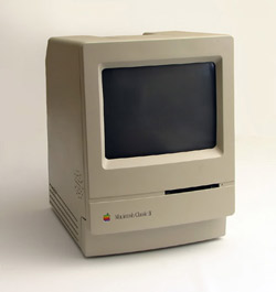 Macintosh Classic 2